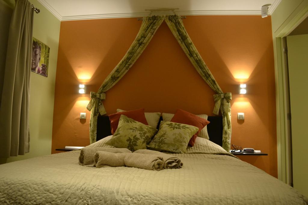 B&B Luxe Kamers Noord-Zuid Zonhoven Zimmer foto